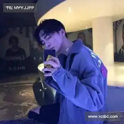 裴允盼